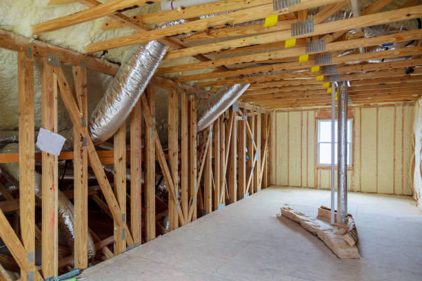 Best Spray Foam Insulation in Eagle Lake, FL